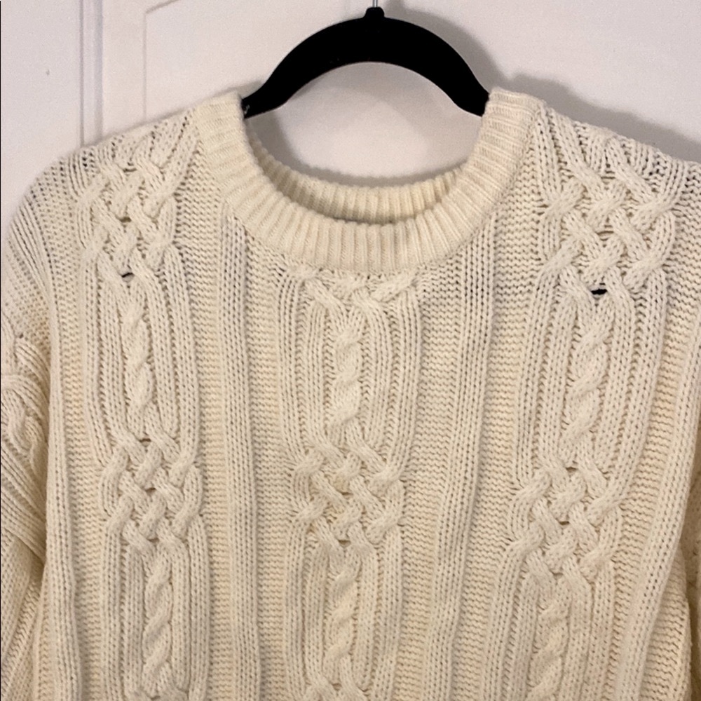 Cable Knit Sweater by BLNY JEANS Size XL Very Big